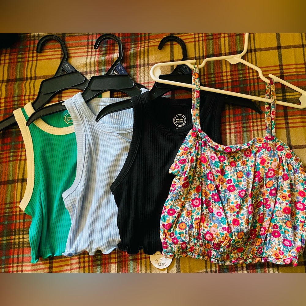 GIRLS 4/5t crop tops/Brand new(set of 4)